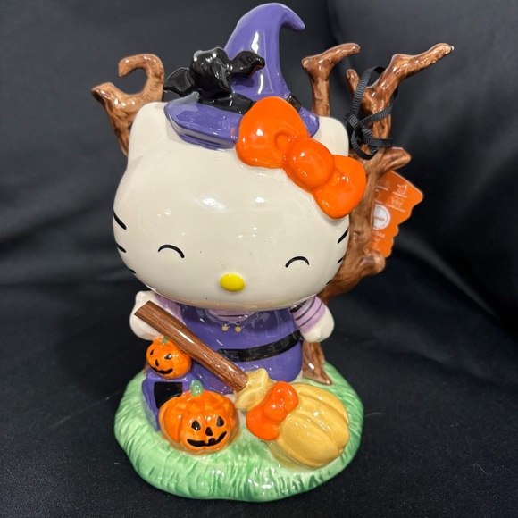 Hello Kitty Other - Brand New-Hello Kitty Halloween Witch Decor